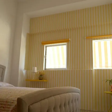 Apartament Kainourgia Porta *